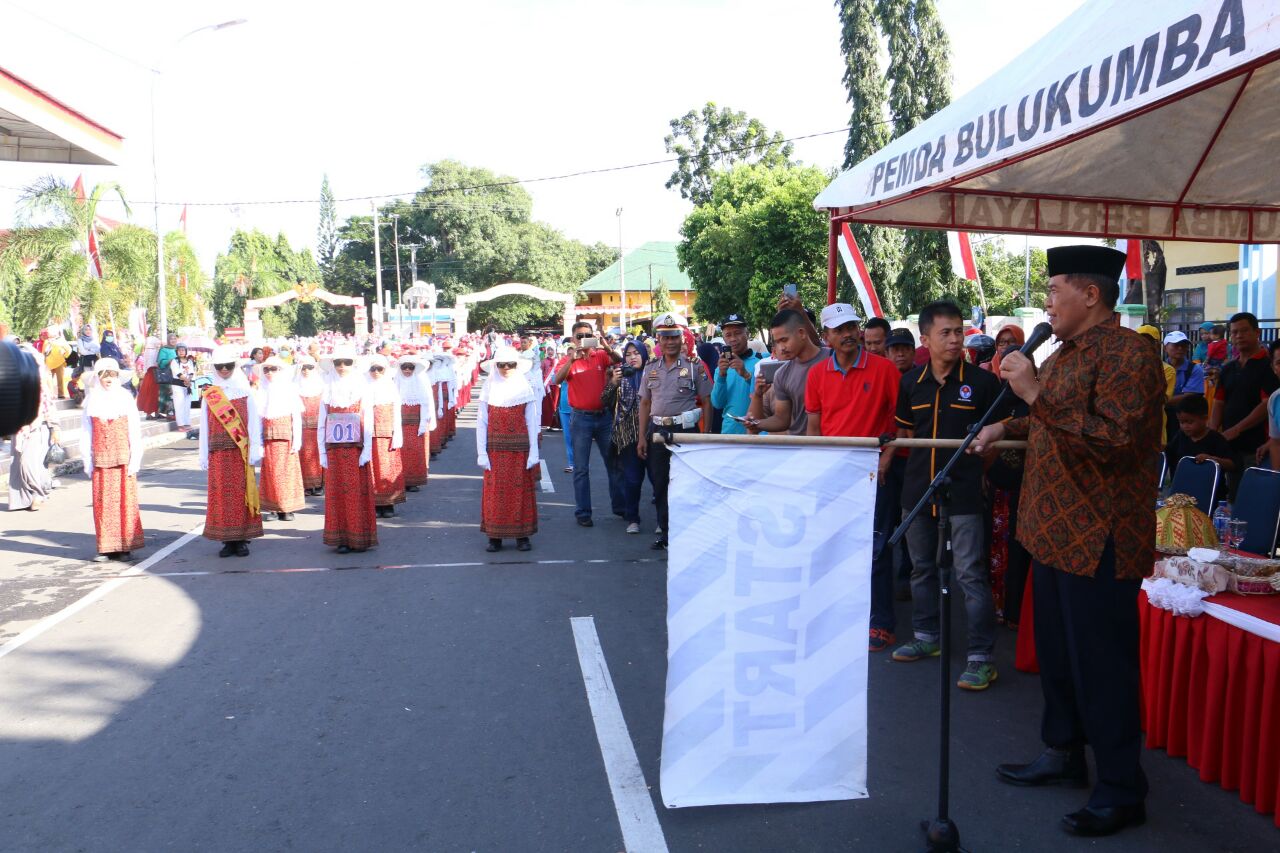 Gerak Jalan Indah HUT RI Berlangsung Semarak