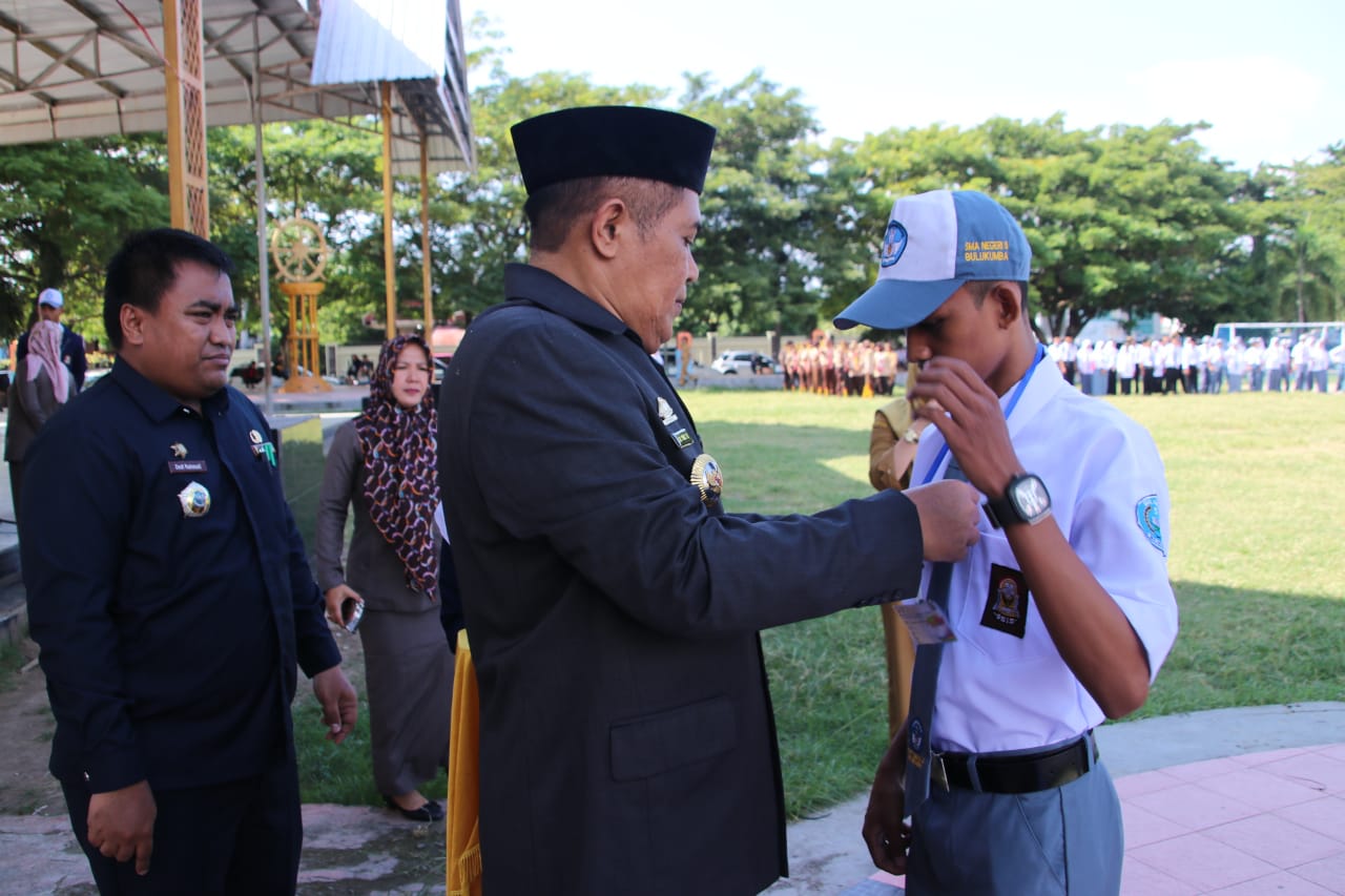 Buka MPLS, AM Sukri Minta Tidak Ada Unsur Kekerasan
