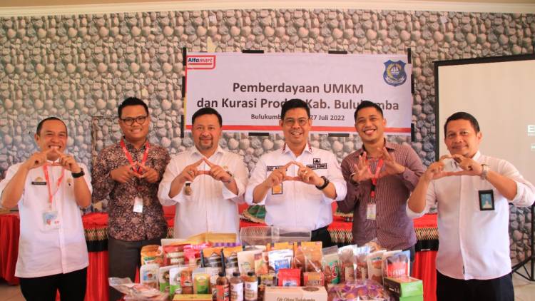 Manajemen Alfamart Bertemu Pelaku UKM untuk Kurasi Produk Lokal