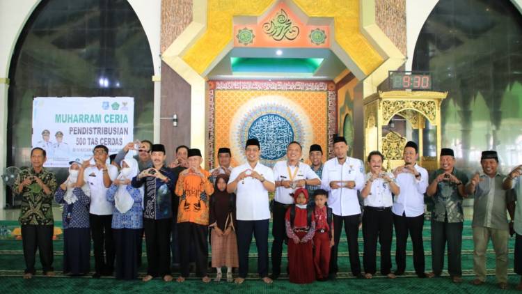 Distribusikan 500 Tas Cerdas Wabup Edy Manaf: Kebijakan Baznas Telah Menuai Manfaat 