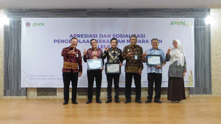 Pemkab Bulukumba Raih Penghargaan Pokok Lelang Tertinggi (Non Eksekusi) dari Kementerian Keuangan