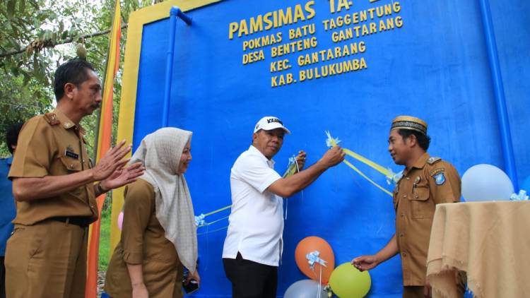 Peresmian Pamsimas, Kades Benteng Gantarang: Pak Bupati Beri Bukti