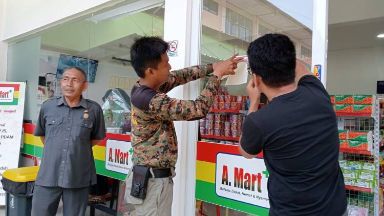 Satpol PP Edukasi Pengunjung terkait Perda KTR di Rumah Sakit