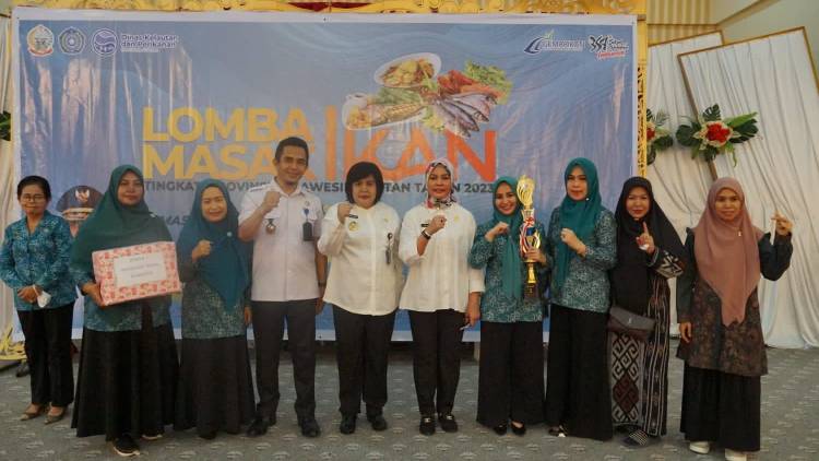 Hari Kedua Lomba Tingkat Provinsi, TP PKK Bulukumba Kembali Raih Juara I Olahan Serba Ikan Kategori Kudapan