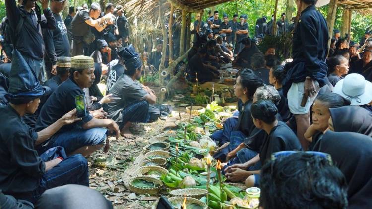 Bupati Andi Utta Hadiri Ritual Andingingi untuk Pertama Kalinya