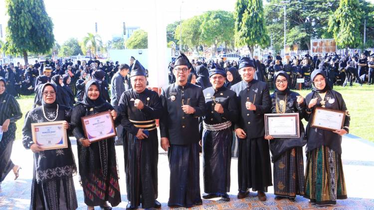 Upacara Hardiknas di Bulukumba Kompak Berpakaian Hitam-hitam