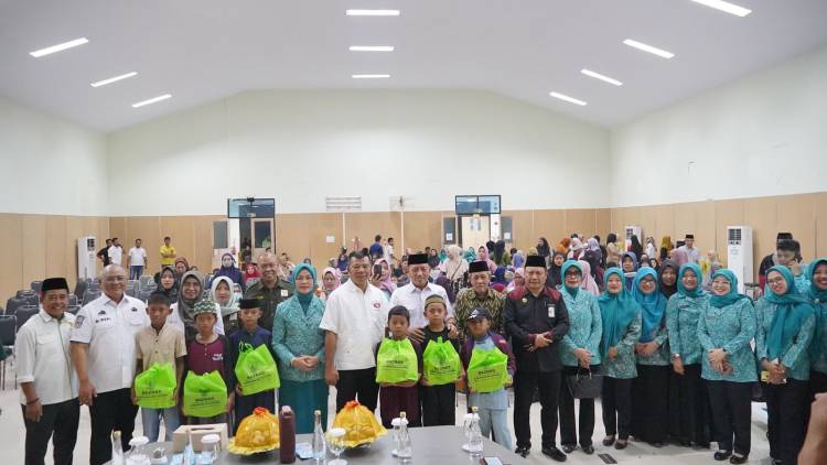 Diinisiasi TP-PKK Bulukumba, 535 Anak Disunat Massal