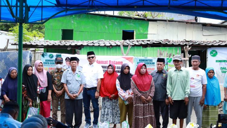 Komunitas Cinta Sedekah Bantu Rutilahu ke Ibu Becce
