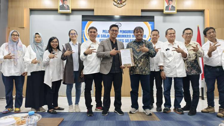 Dilantik Jadi Ketua ISKI Sulsel, Andi Edy Manaf Usung Misi Literasi dan Inklusi Komunikasi