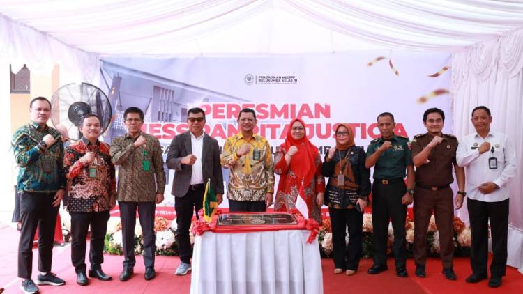 Didampingi Bupati Andi Utta, Dirjen Badilum Mahkamah Agung Resmikan Mess Panrita Justicia