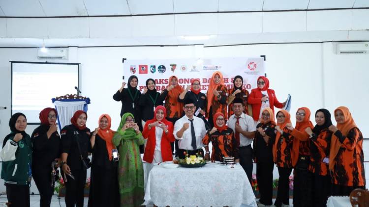 Srikandi PP Bulukumba Gelar Donor Darah dan Bagi Sembako Peringati Sumpah Pemuda dan HUT ke 42