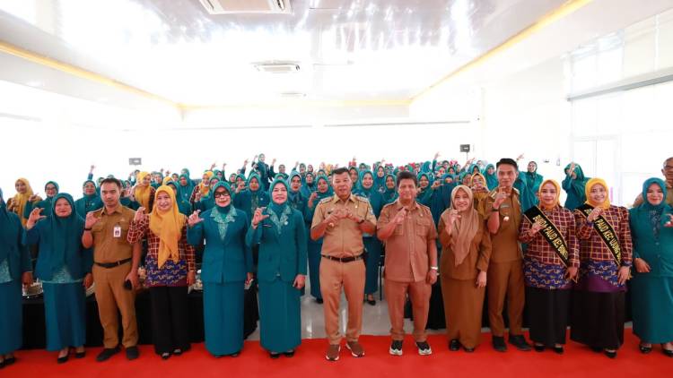 Pelantikan PKK, Bupati Andi Utta Motivasi  Kader PKK