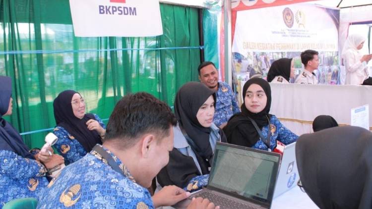 Tak Hanya Layani Masyarakat, Melalui BKPSDM, ASN Mendapat  Layanan Kepegawaian di Jambore Pelayanan Publik