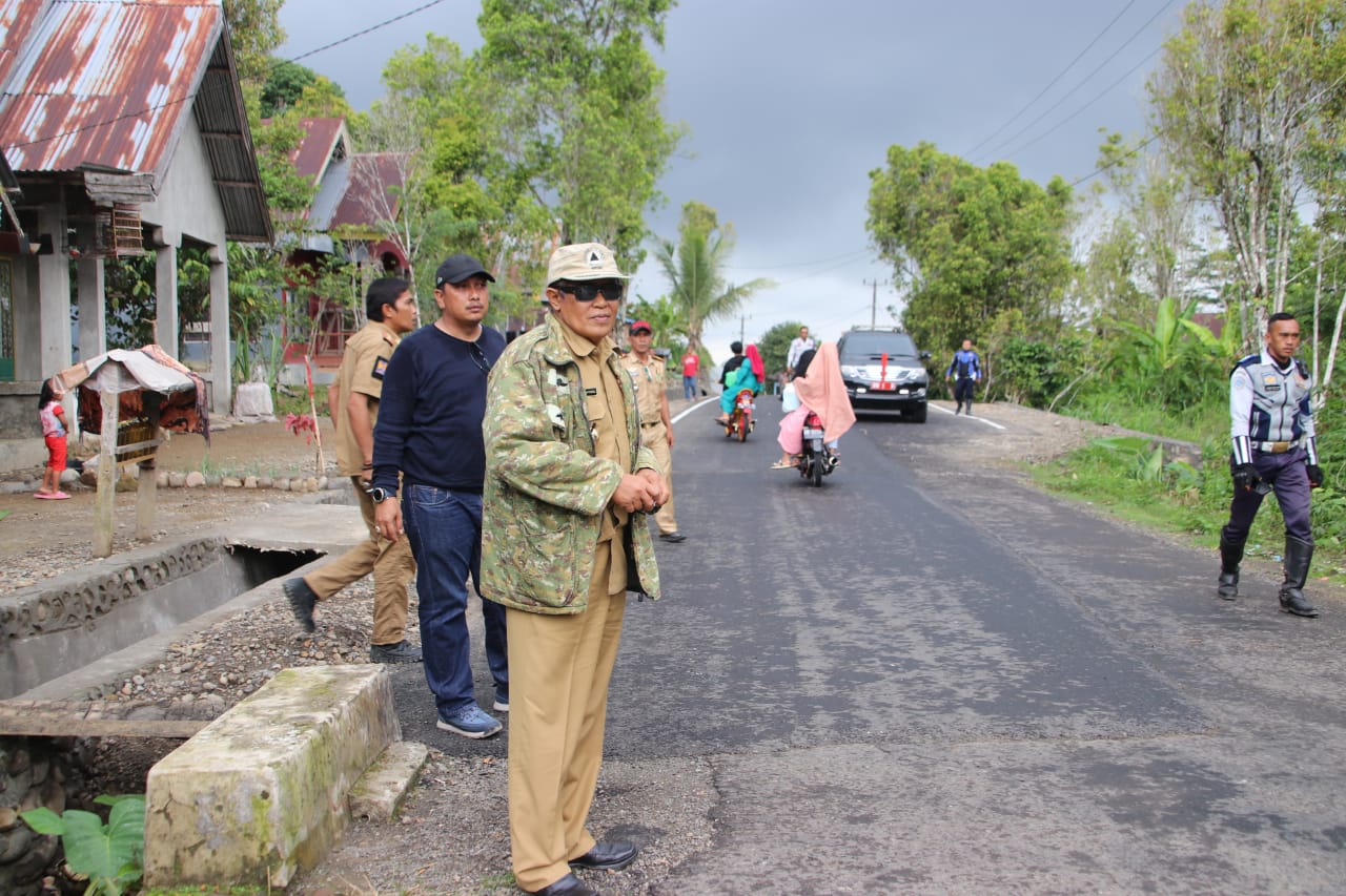 BUPATI TINJAU JALAN PROVINSI, JANGAN JADIKAN SARANA BALAPAN LIAR