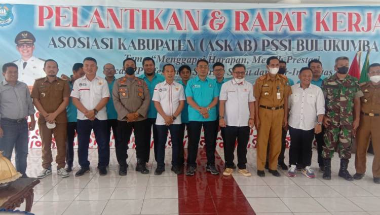 Dilantik sebagai Ketua Askab PSSI Bulukumba, H Amry: Profesional dan Prestasi Harus Diraih