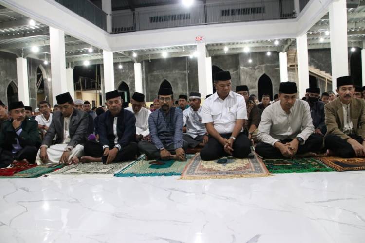 Andi Utta Awali Safari Ramadan di Kampung Halamannya 