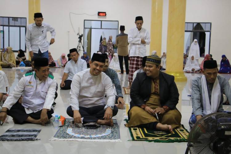 Safari Ramadan di Salemba Edy Manaf: Masjid Tidak Perlu Besar yang Penting Bersih dan Nyaman
