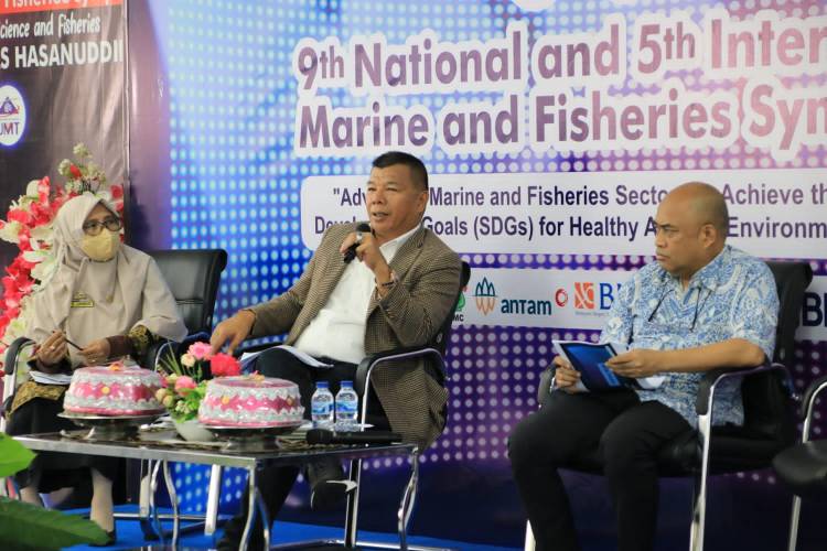 Andi Utta Paparkan Program Rumpon di Simposium Perikanan Kelautan