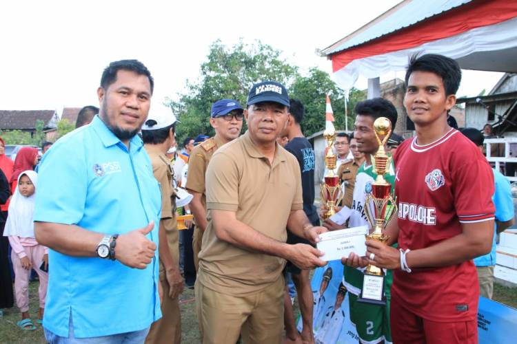 Sehari, Andi Utta Buka dan Tutup Bupati Cup I Tingkat Kecamatan