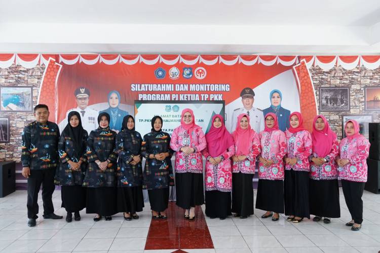 PKK Halmahera Selatan, Kagumi Adat Budaya, dan Pembinaan PKK Bulukumba