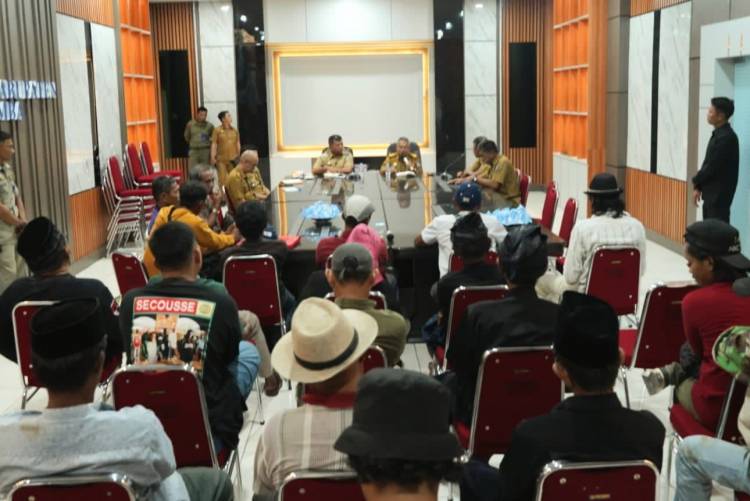 Terima Aspirasi Hari Tani Nasional, Bupati Andi Utta Beri Solusi Begini