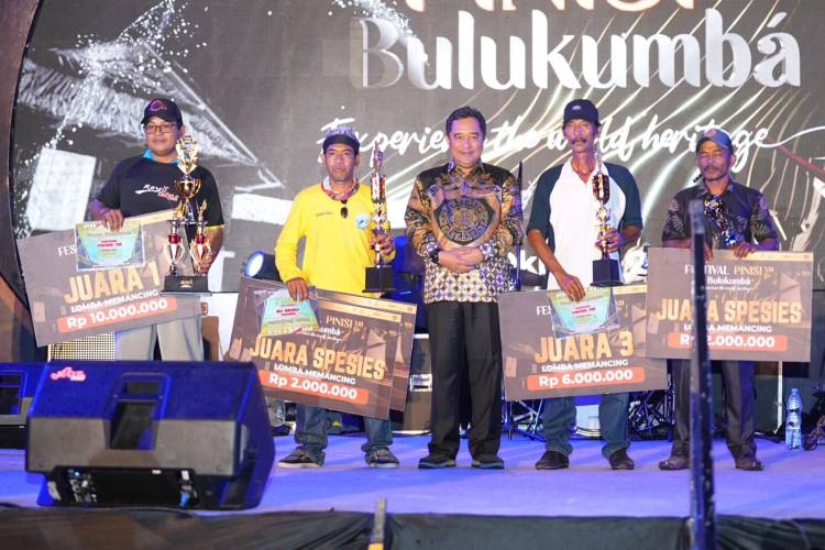Pj Gubernur Bahtiar Baharuddin Puji Keindahan Alam Bulukumba 