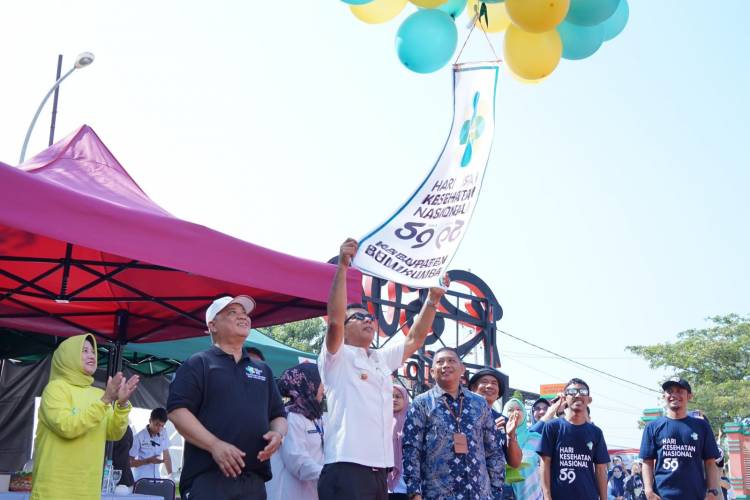 Buka Lomba HKN, Bupati Andi Utta Minta Komitmen Nakes Turunkan Angka Stunting
