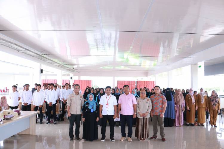 Lebih Produktif, 176 Warga Bulukumba Dilatih Menjahit sampai Operator Alat Berat