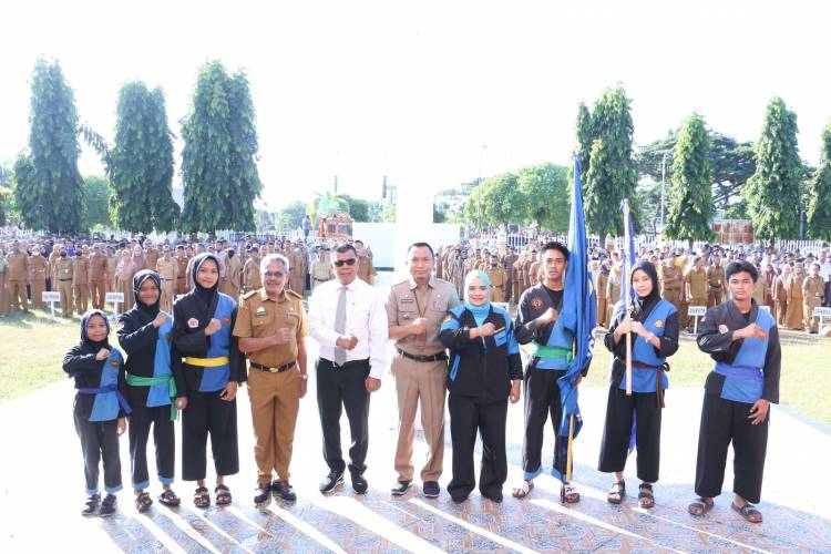 Bupati Andi Utta Lepas Kontingen Jejak Agung ke Kejurnas Pencak Silat