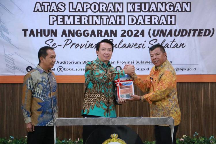 Pemkab Bulukumba Serahkan Laporan Keuangan 2024 ke BPK Sulsel