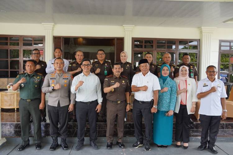 Bupati Andi Utta Hingga Forkopimda Sambut Kajati Sulsel di Bulukumba
