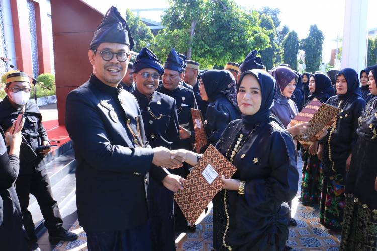 Upacara Hardiknas di Bulukumba Kompak Berpakaian Hitam-hitam