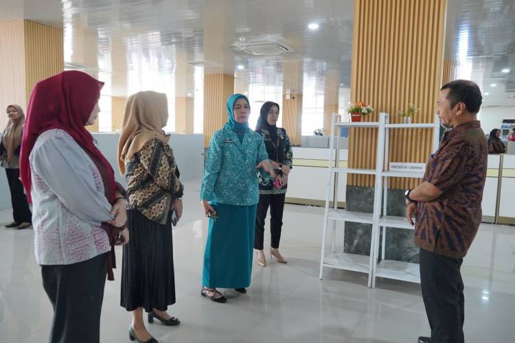 Dukung UMKM, Andi Herfida Harap OPD Pajang Produk Lokal di Gedung Pinisi