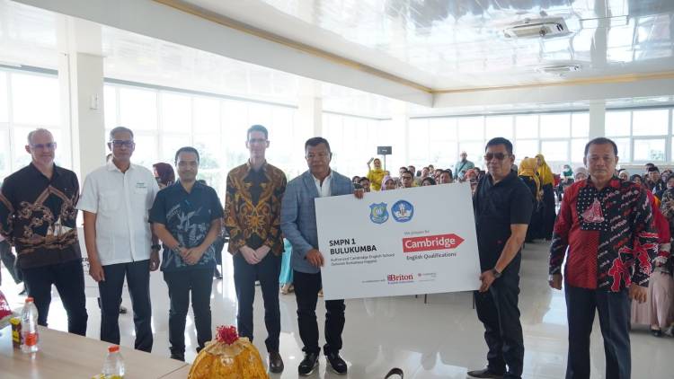 Kerjasama Briton, Bulukumba Luncurkan Program Sekolah Berbahasa Inggris
