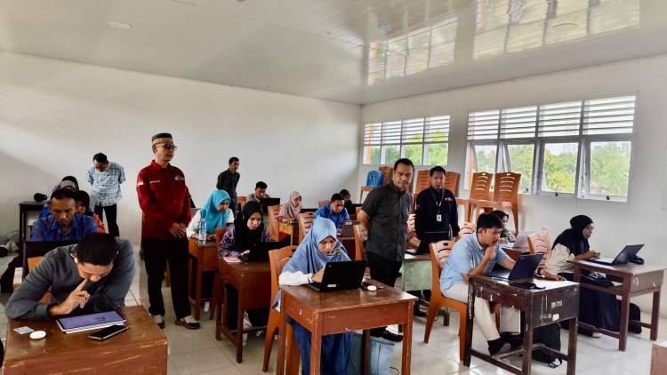 Program Sekolah Berbahasa Inggris Dimulai, 100 Guru SD dan SMP Ikuti Tes Standar Cambridge