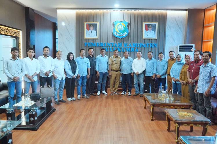 Dukung Bulukumba Bersih, Pemkab Dapat Bantuan 26 Motor Sampah