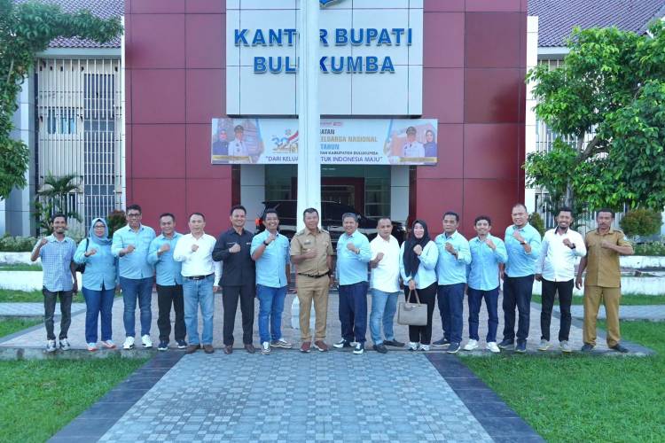 Dukung Bulukumba Bersih, Pemkab Dapat Bantuan 26 Motor Sampah