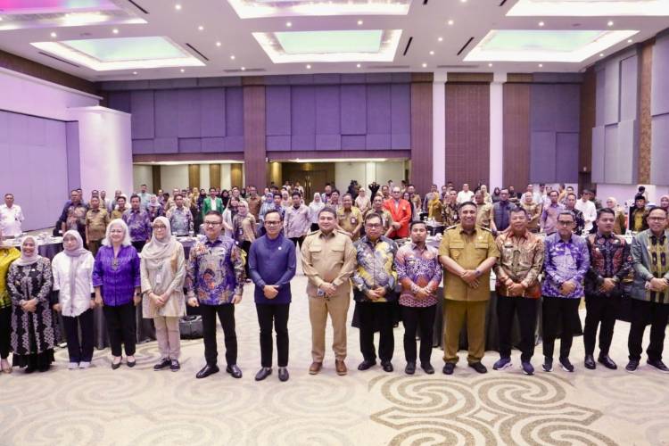 Bupati Andi Utta Bicara Ekologi di Green Leadership Forum II Sulsel