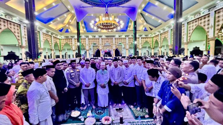 Tabligh Akbar di ICDT Bulukumba, Ustaz Das'ad Latif Akui Dipanggil Langsung Andi Utta