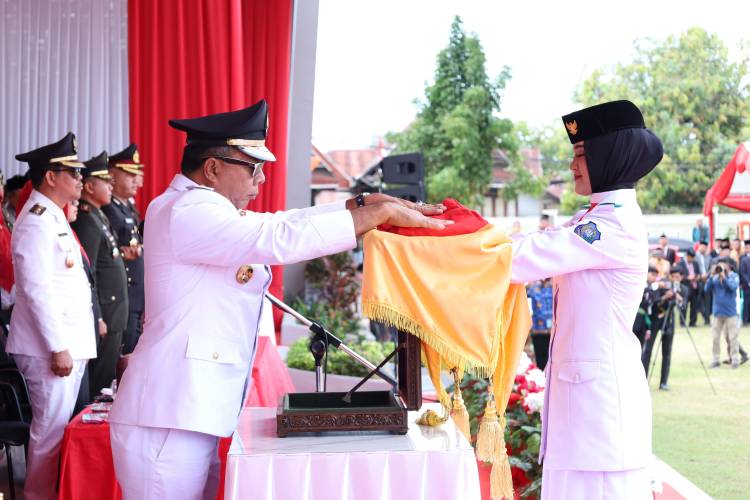 Upacara HUT RI ke 80, Paskibra Bulukumba Sukses Kibarkan Bendera Merah Putih