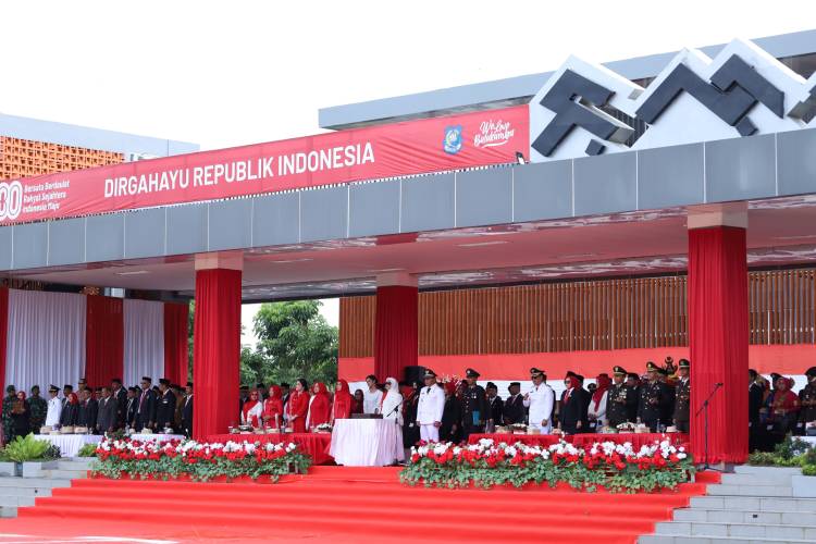 Upacara HUT RI ke 80, Paskibra Bulukumba Sukses Kibarkan Bendera Merah Putih