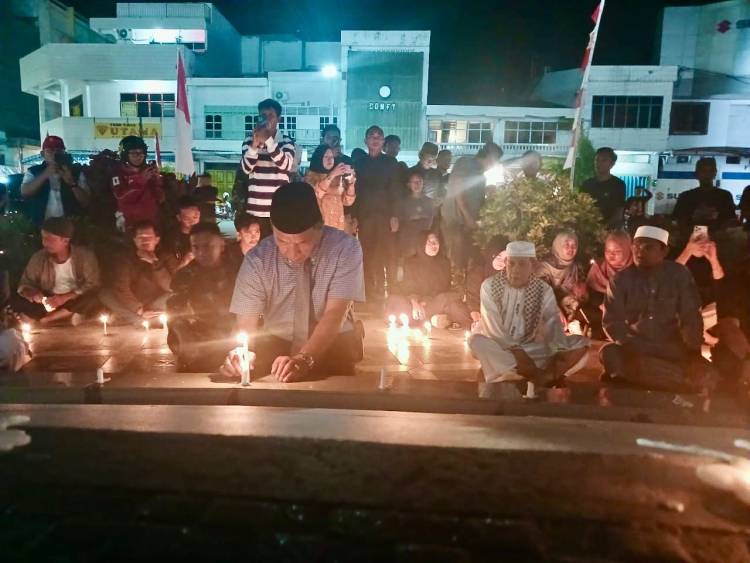 Bupati Andi Utta Ikut Aksi Damai di Bundaran Pinisi