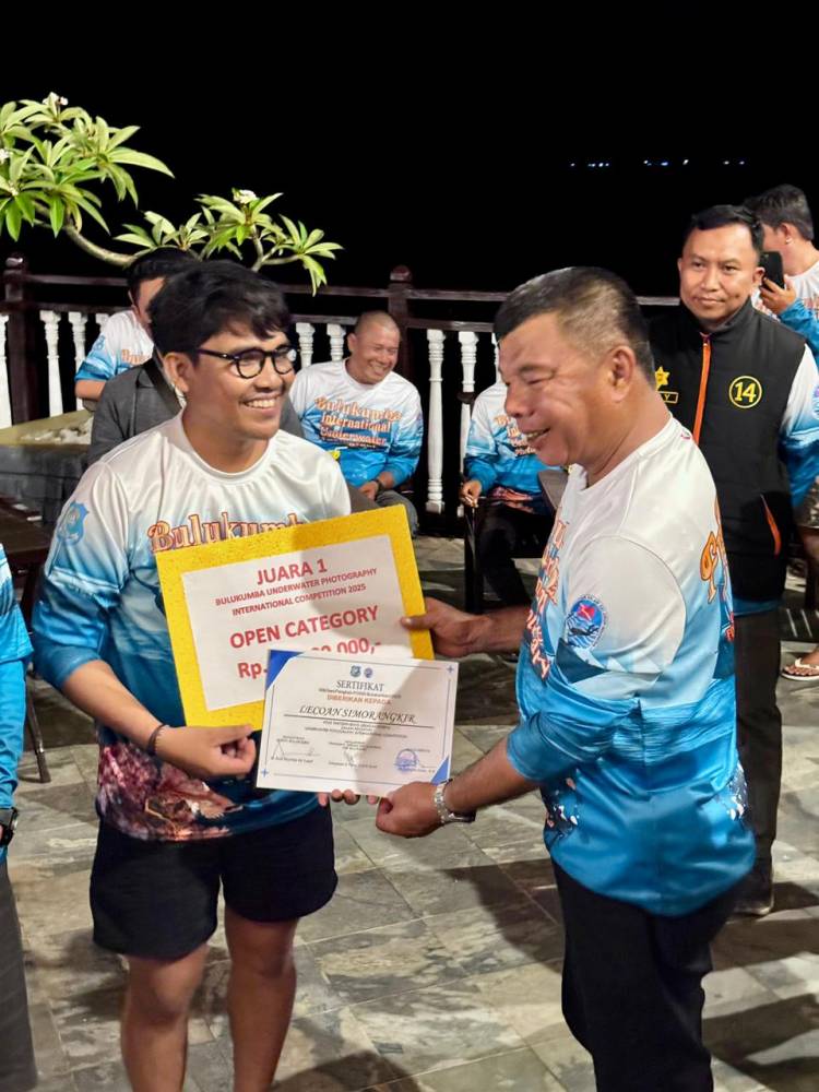 Bupati Andi Utta Tutup Bulukumba Underwater Photography International Competition