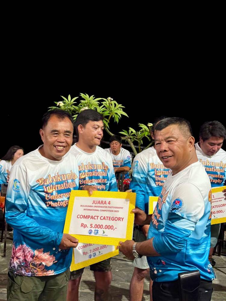 Bupati Andi Utta Tutup Bulukumba Underwater Photography International Competition