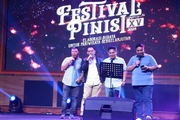 AIA, Chaidir Syam hingga Andi Mahyanto Rajut Kebersamaan di Pantai Merpati Bulukumba 