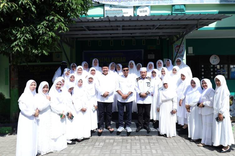 Bupati Andi Utta, Launching Khatmil Quran Per Pekan di Bontomacinna