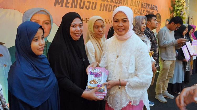 Peringatan Hari Ibu ke-97, Dorong Perempuan Bulukumba Berdaya dan Berkarya