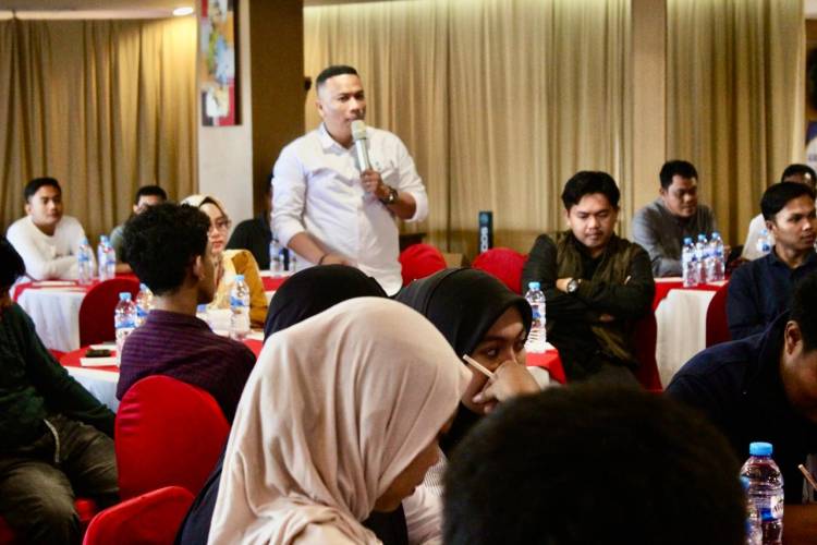 Dialog Akhir Tahun di Makassar, Bupati Andi Utta Ajak Mahasiswa Kolaborasi Bangun Bulukumba