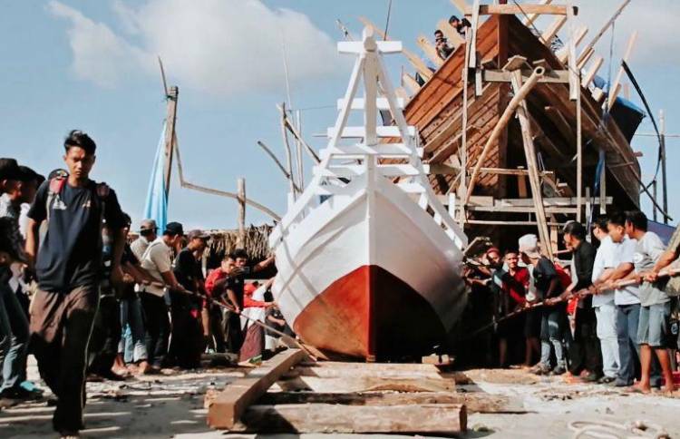 Festival Pinisi Kembali Masuk Karisma Event Nusantara 2026
