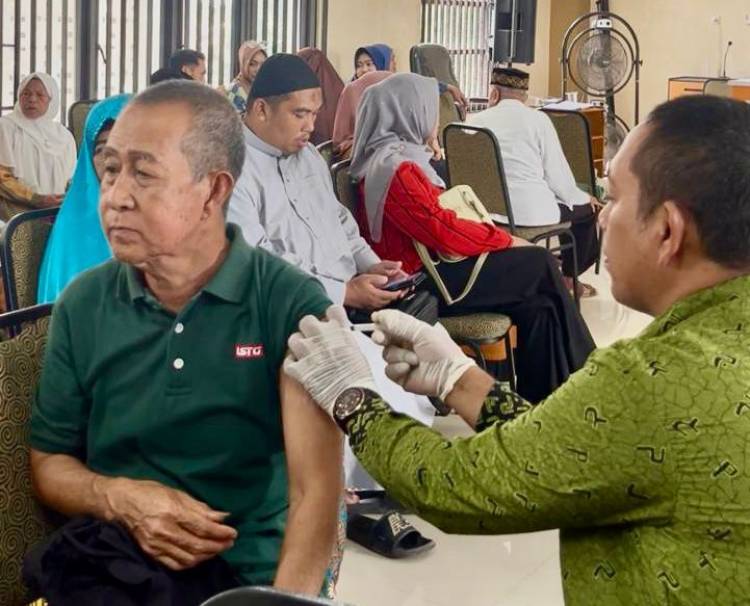 Pastikan Kesehatan Jemaah, Dinkes Bulukumba Laksanakan Pemeriksaan Calon Jemaah Haji